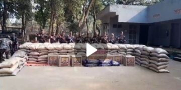 বিশ্বম্ভরপুর সীমান্তে কোটি টাকার বেশি ভারতীয় বিভিন্ন পন্য জব্দ