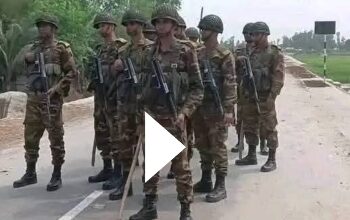 মা ও মেয়ের ছবি তোলা নিয়ে দুই গ্রামের মানুষ ঘোষণা দিয়ে লড়াই